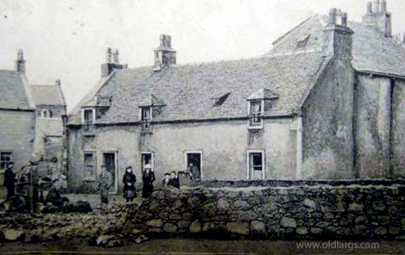 aitken street largs